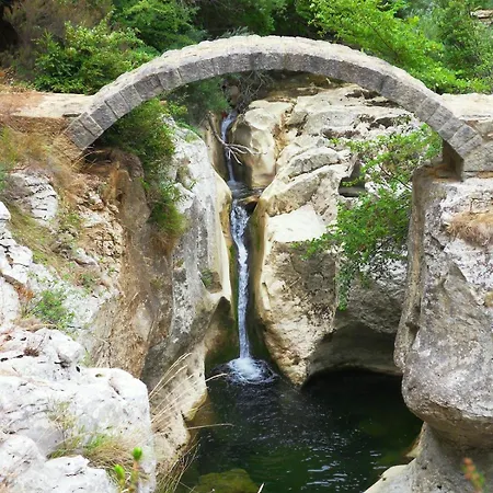 Apartamento Jolie Avec Vue Magique Sur La Montagne Bugarach